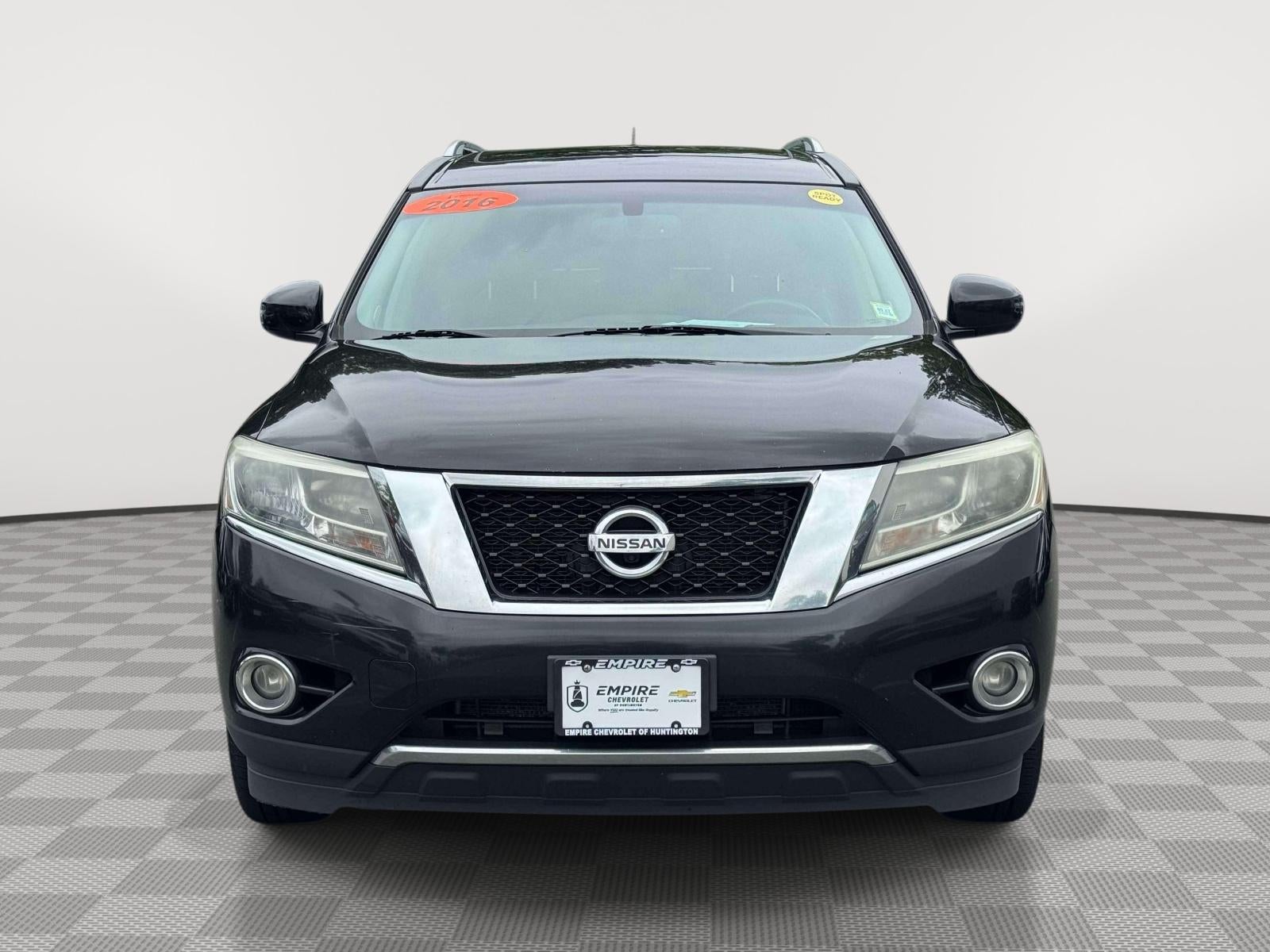 2016 Nissan Pathfinder SL