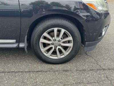 2016 Nissan Pathfinder SL