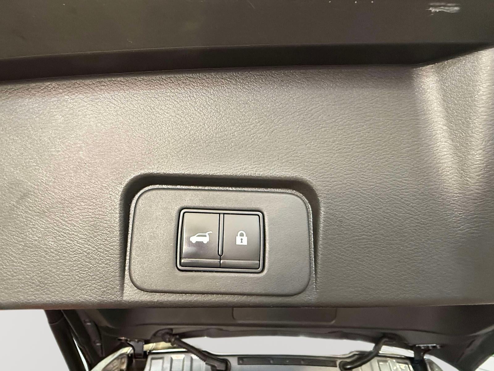 2021 Nissan Rogue SV FWD