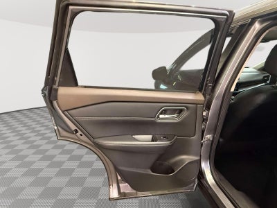2021 Nissan Rogue SV FWD