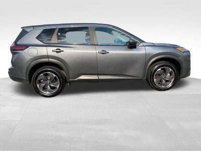 2025 Nissan Rogue SV FWD