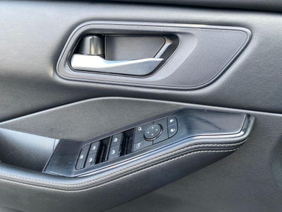 2024 Nissan Rogue SV FWD