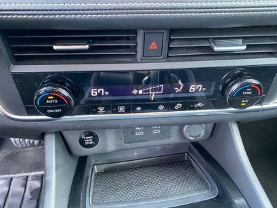 2024 Nissan Rogue SV FWD