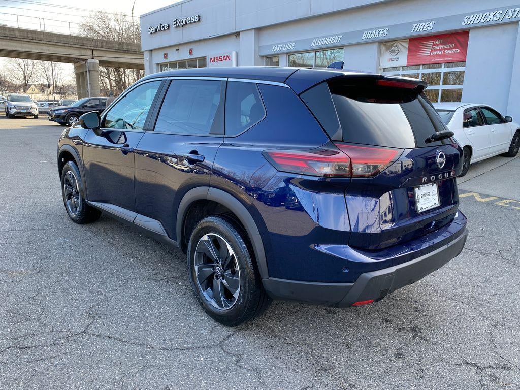 2024 Nissan Rogue SV FWD
