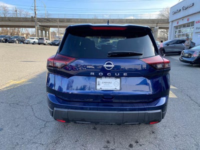 2024 Nissan Rogue SV FWD