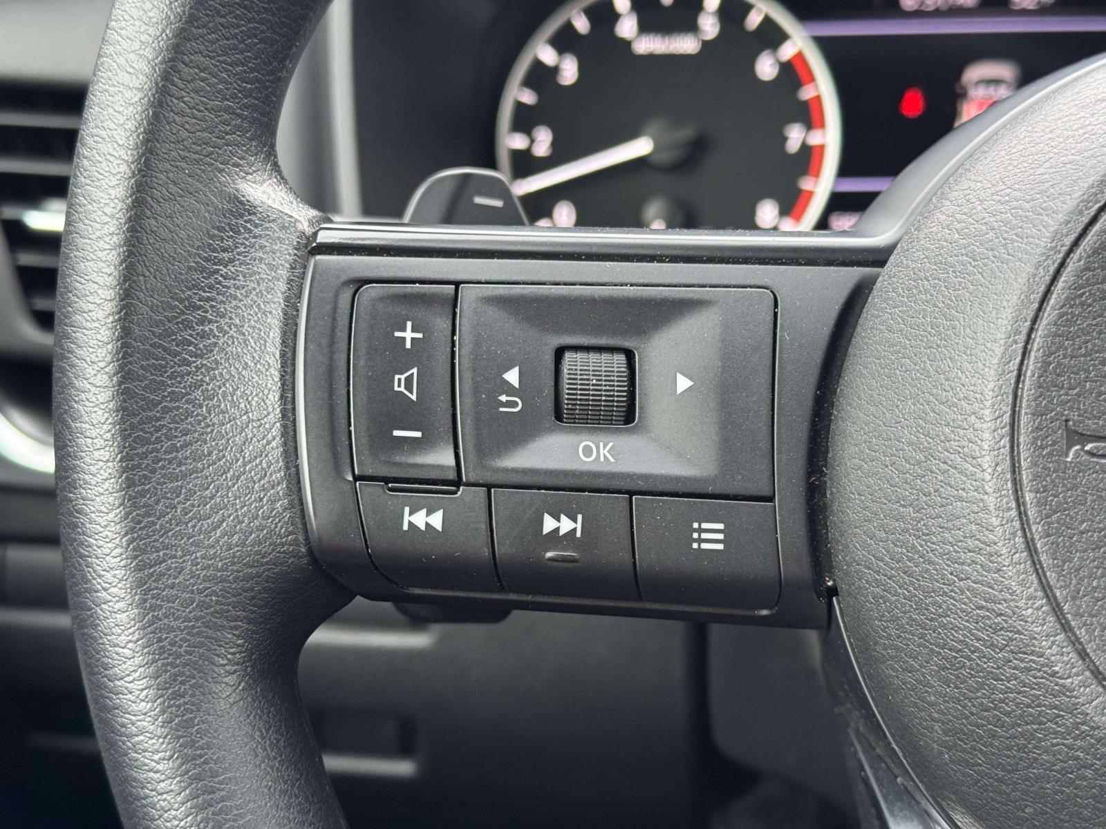 2024 Nissan Rogue SV FWD