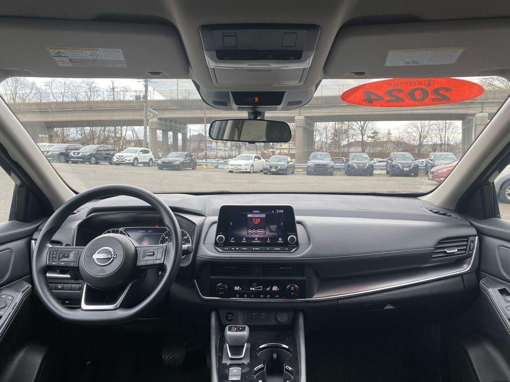 2024 Nissan Rogue SV FWD