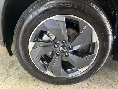 2024 Nissan Rogue SV FWD