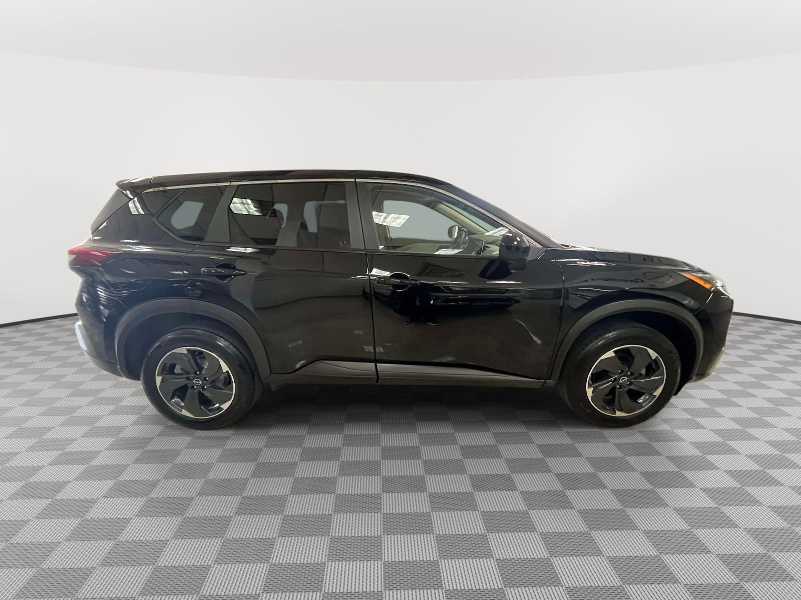 2024 Nissan Rogue SV FWD
