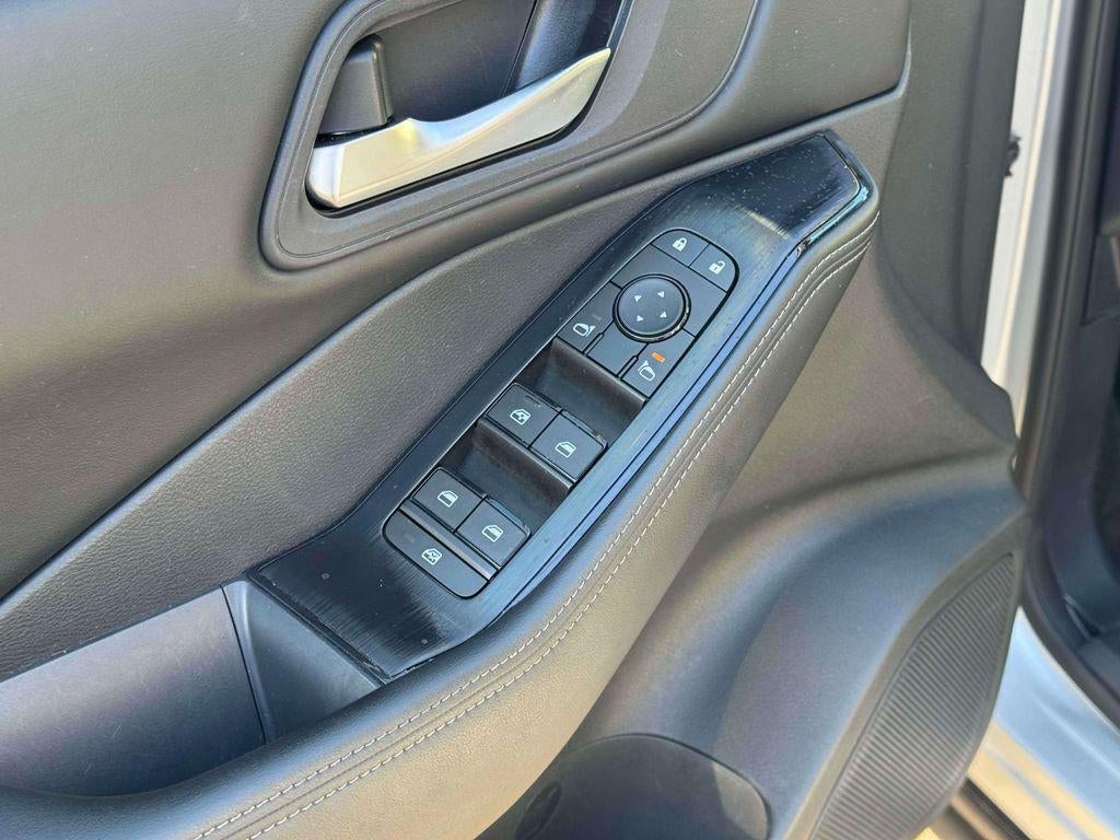 2024 Nissan Rogue SV FWD