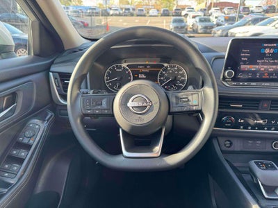 2024 Nissan Rogue SV FWD