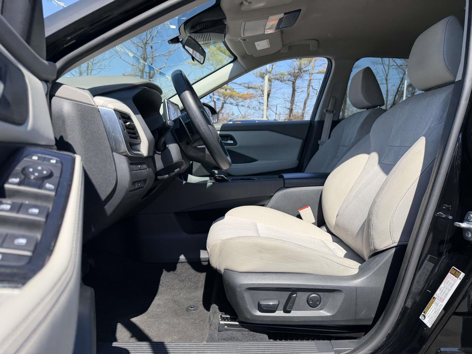 2024 Nissan Rogue SV FWD