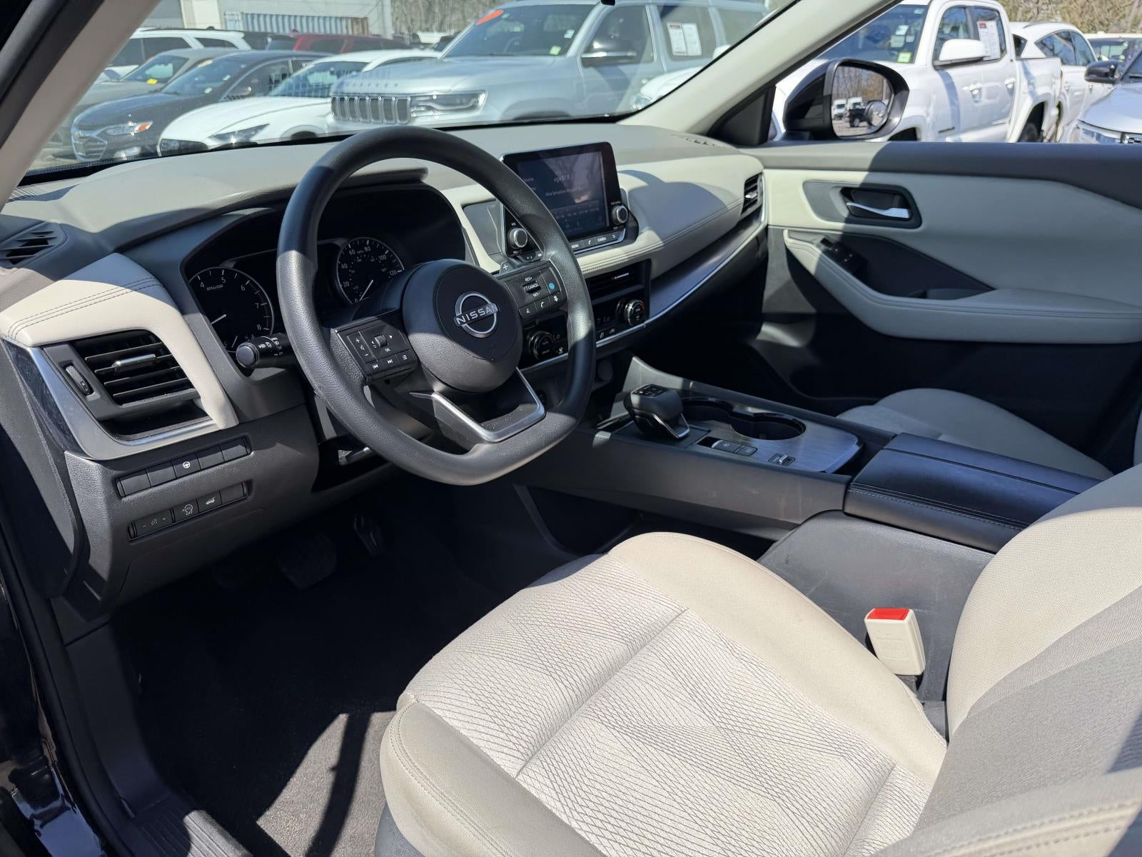 2024 Nissan Rogue SV FWD