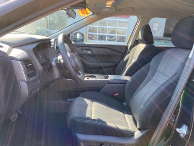 2024 Nissan Rogue SV FWD