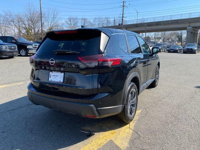 2024 Nissan Rogue SV FWD