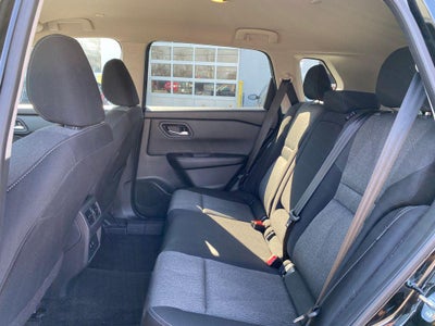 2024 Nissan Rogue SV FWD