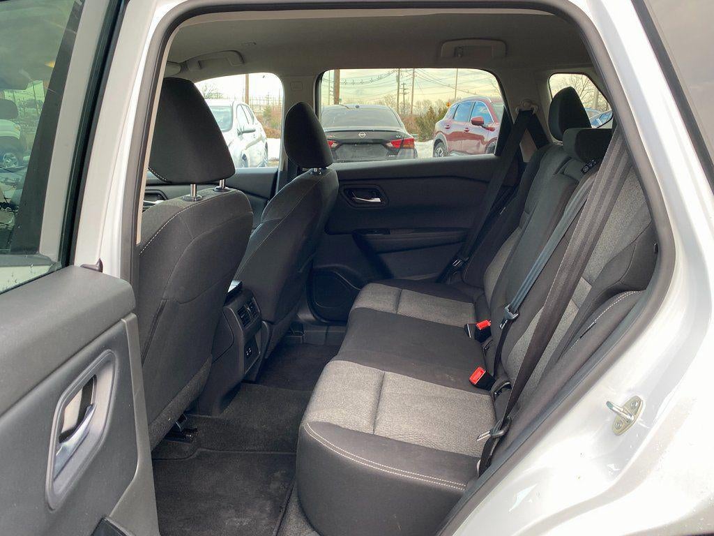 2024 Nissan Rogue SV FWD