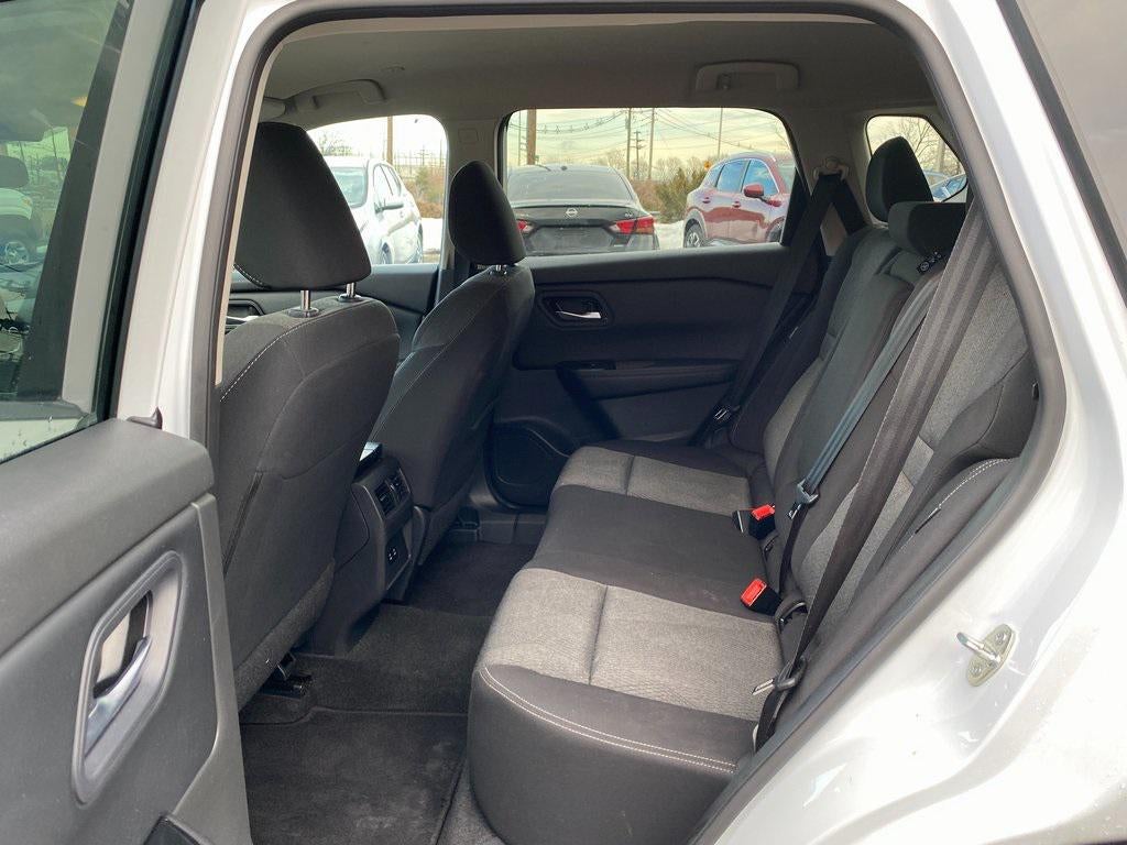 2024 Nissan Rogue SV FWD