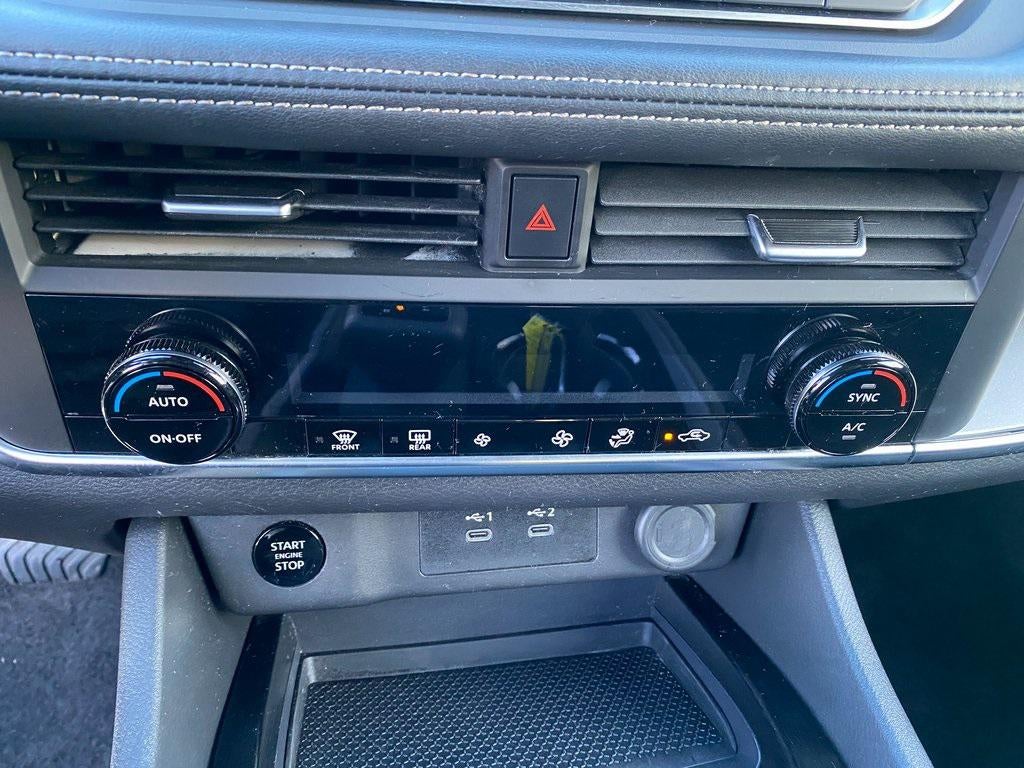 2024 Nissan Rogue SV FWD