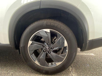 2024 Nissan Rogue SV FWD