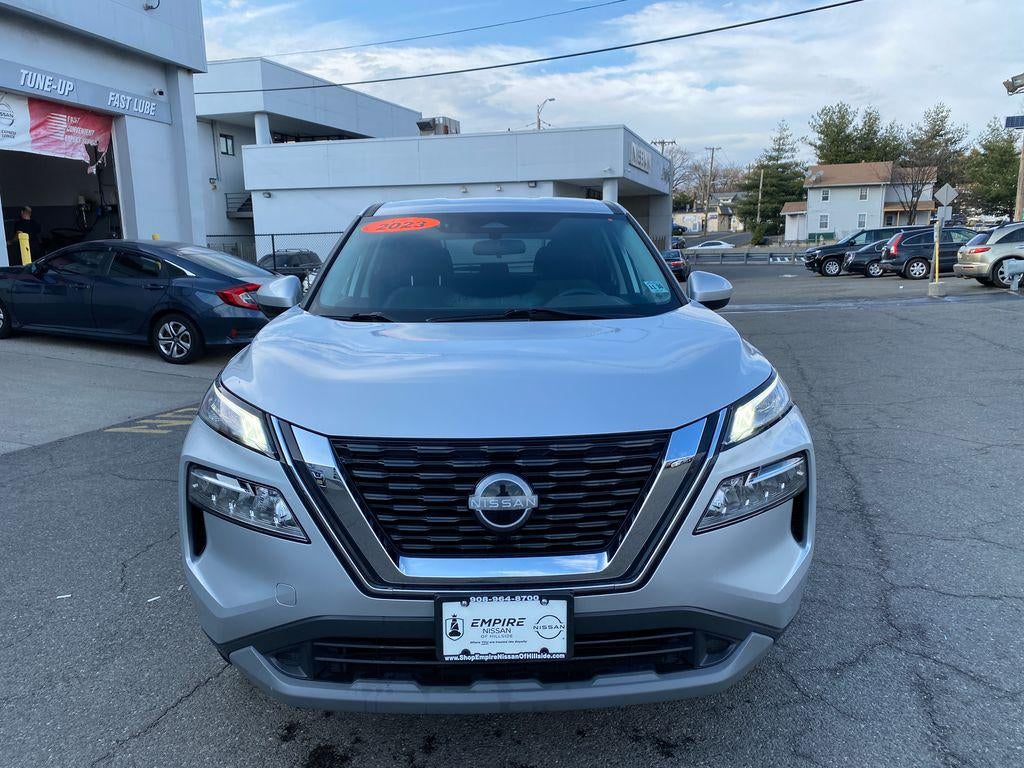 2023 Nissan Rogue SV FWD