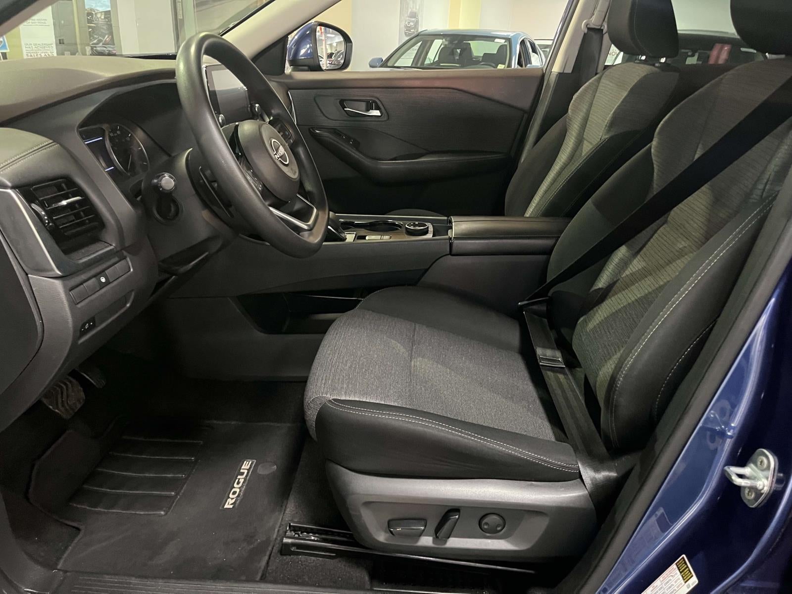 2022 Nissan Rogue SV Intelligent AWD