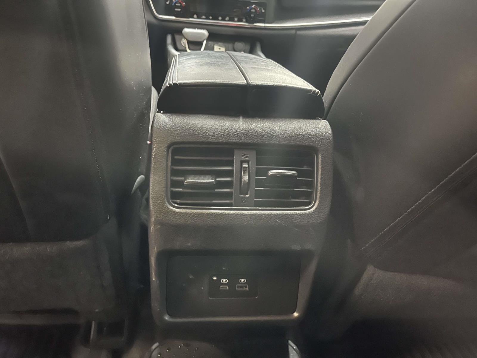 2022 Nissan Rogue SV Intelligent AWD