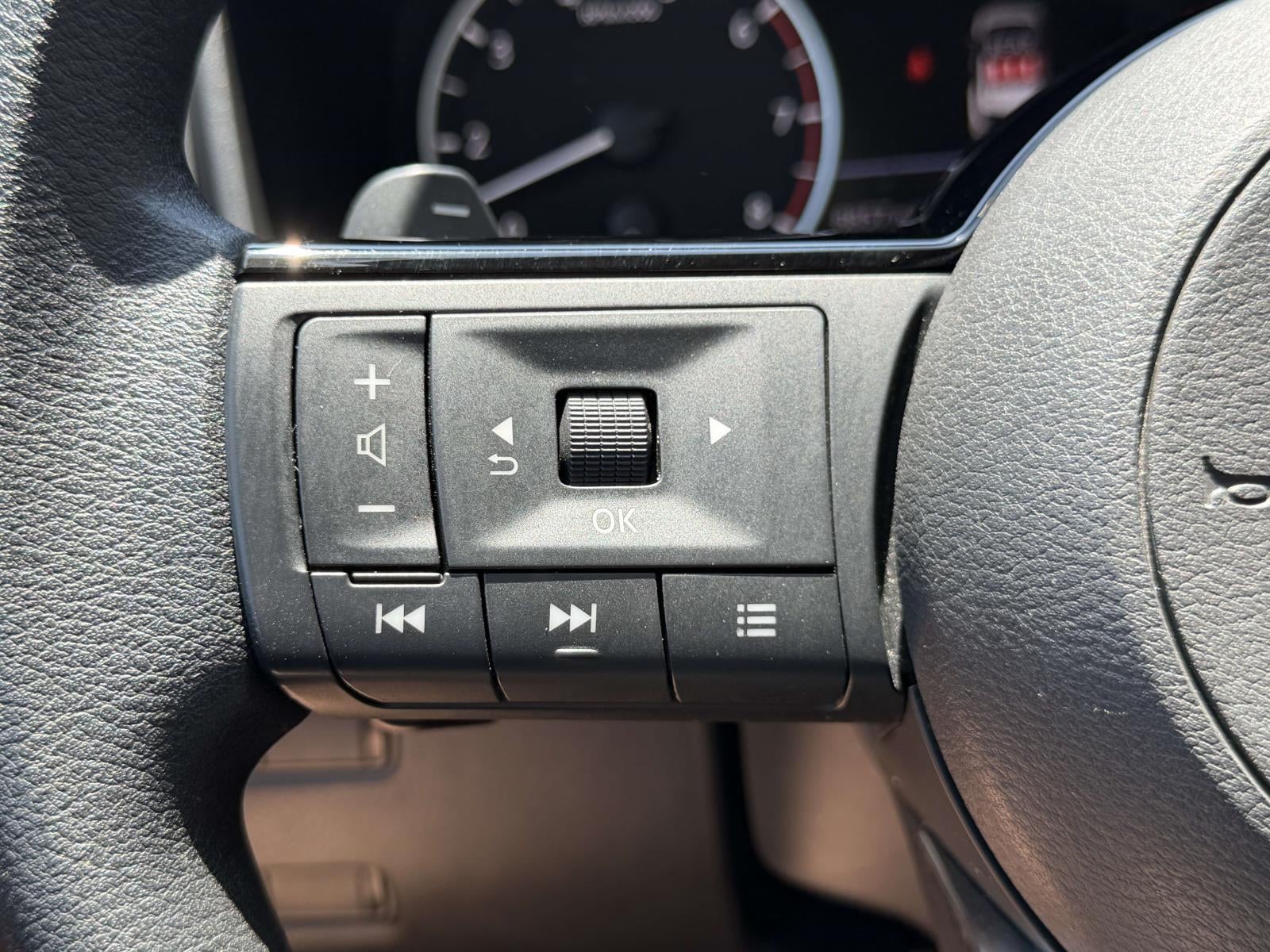 2023 Nissan Rogue SV Intelligent AWD