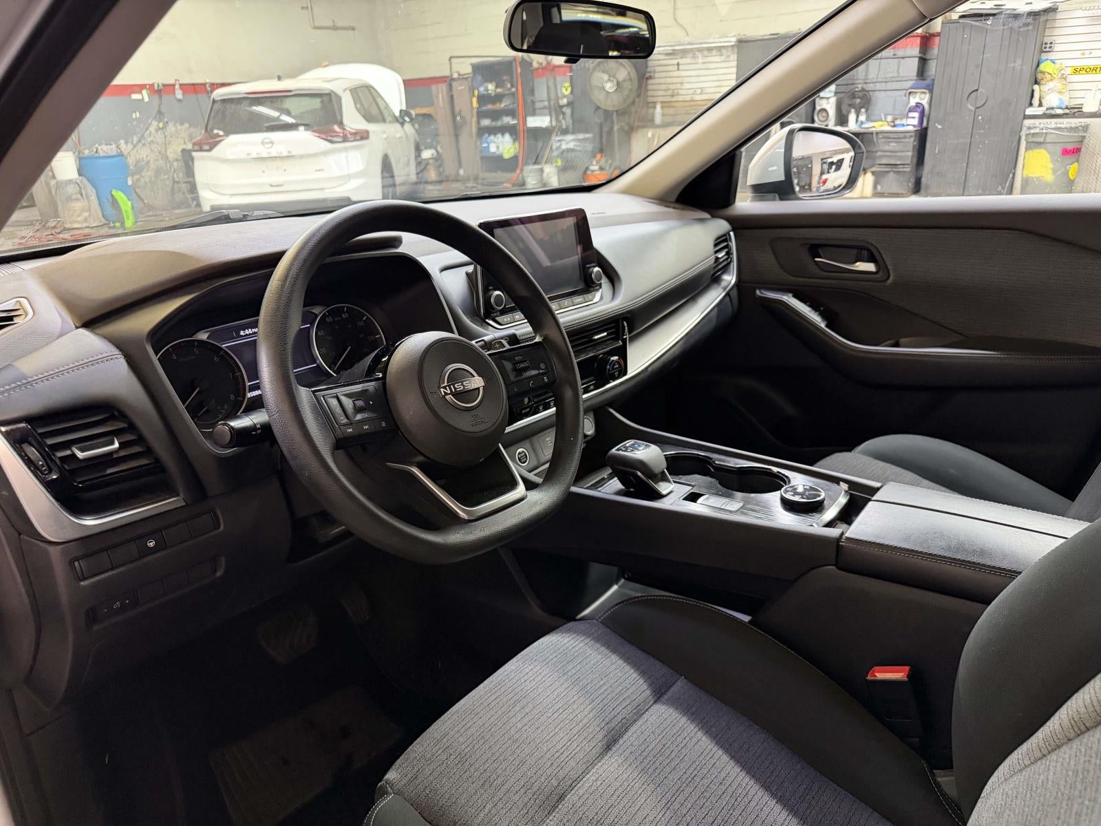 2022 Nissan Rogue SV Intelligent AWD