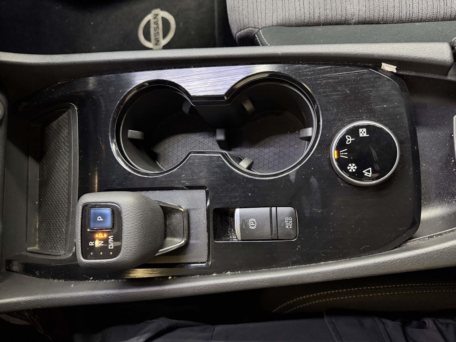 2022 Nissan Rogue SV Intelligent AWD