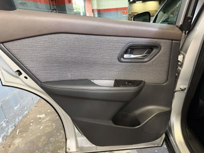 2022 Nissan Rogue SV Intelligent AWD