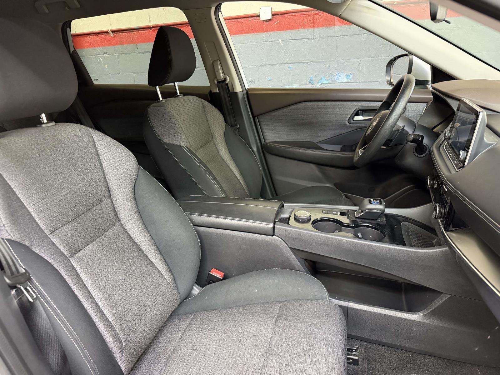 2022 Nissan Rogue SV Intelligent AWD