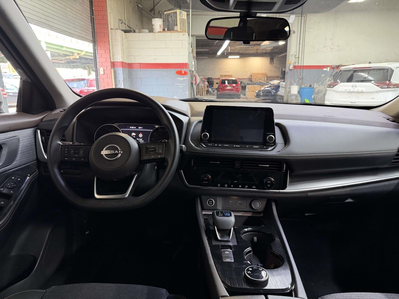 2022 Nissan Rogue SV Intelligent AWD