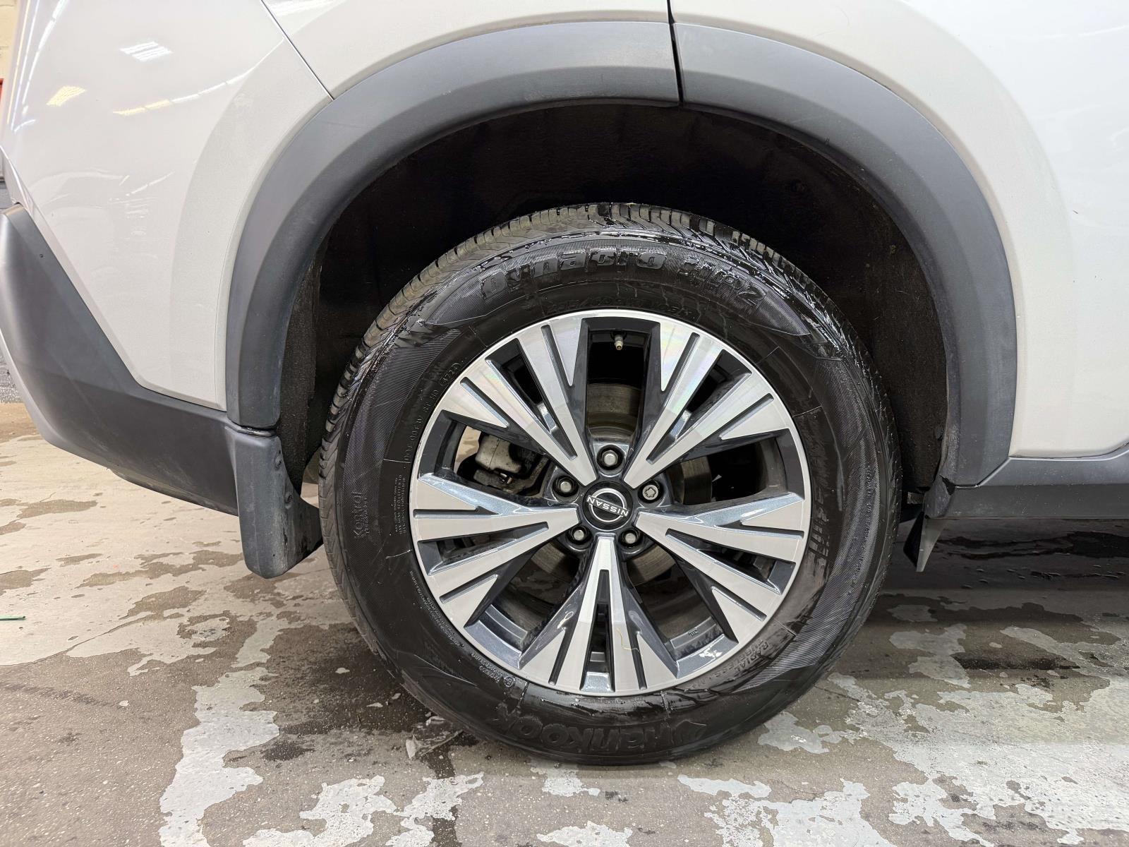 2022 Nissan Rogue SV Intelligent AWD