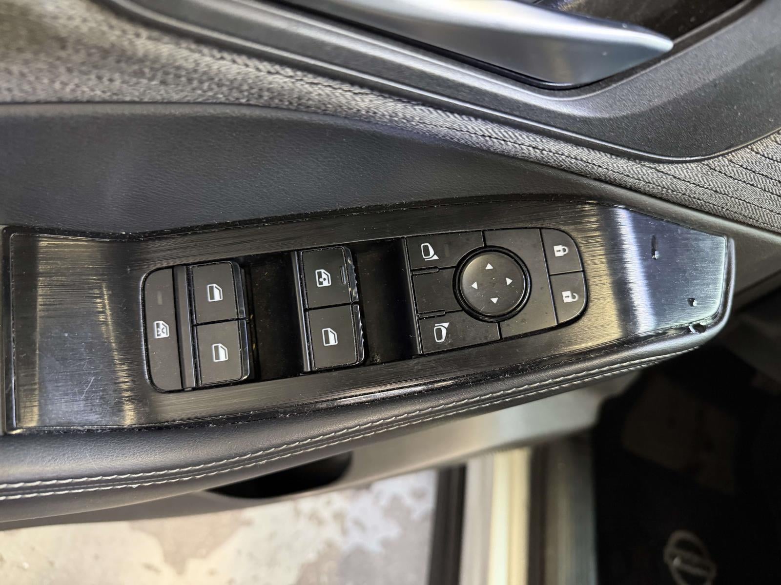 2022 Nissan Rogue SV Intelligent AWD