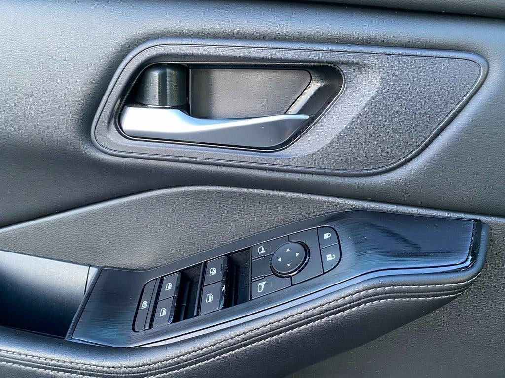 2024 Nissan Rogue SV Intelligent AWD