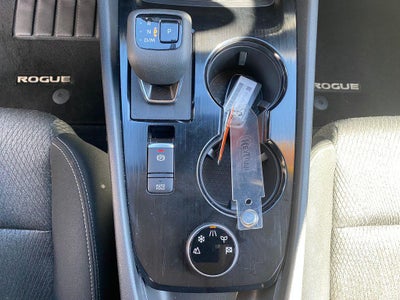 2025 Nissan Rogue SV Intelligent AWD