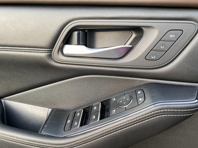 2022 Nissan Rogue SL Intelligent AWD