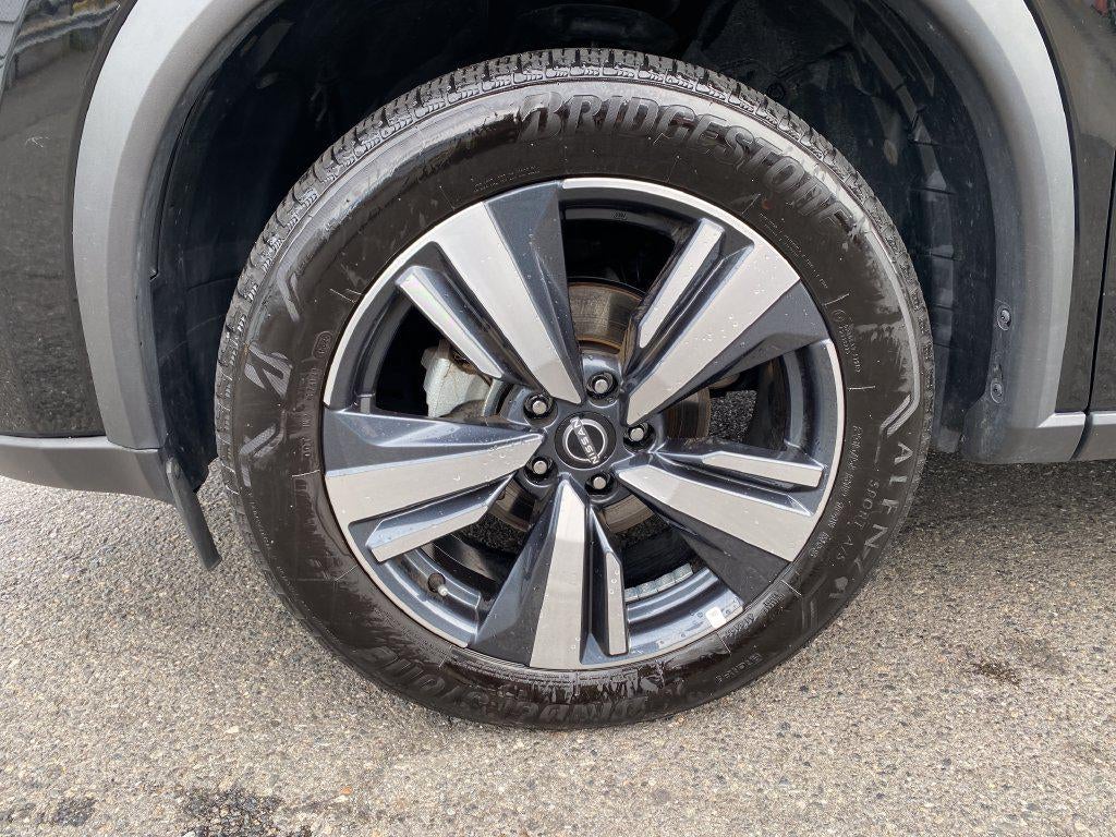2026 Nissan Rogue SL
