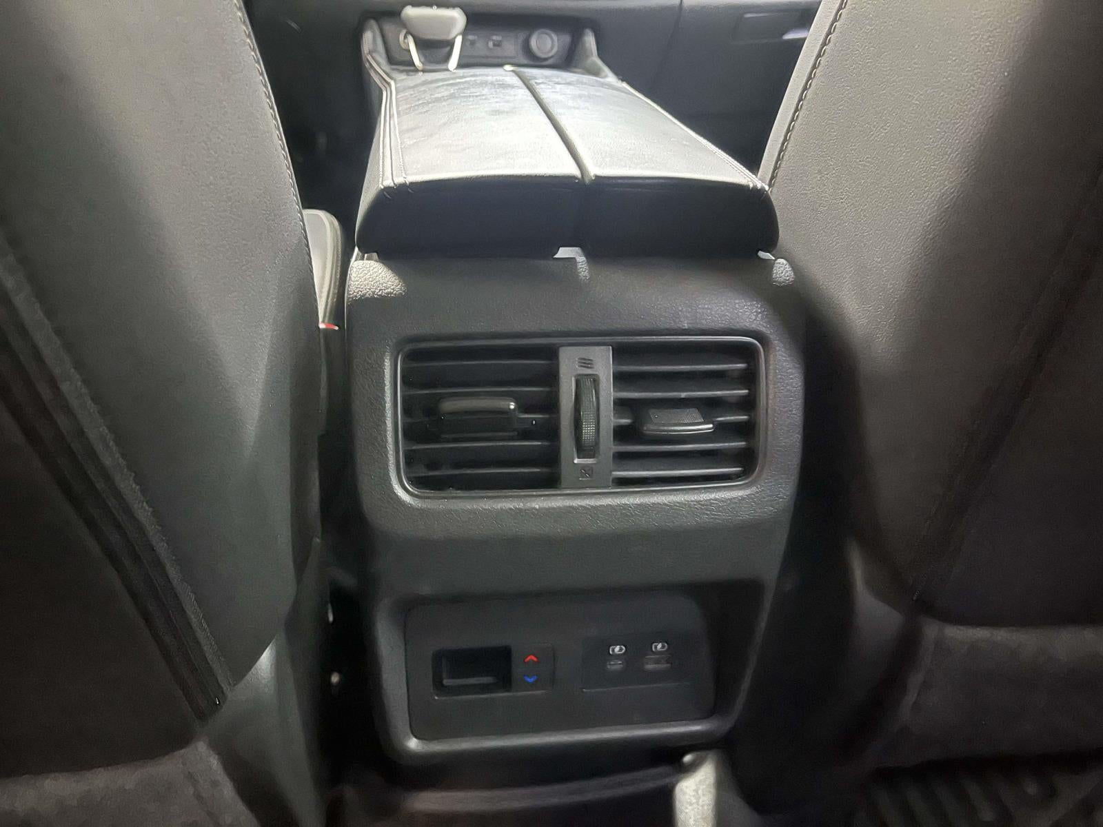 2023 Nissan Rogue SL Intelligent AWD