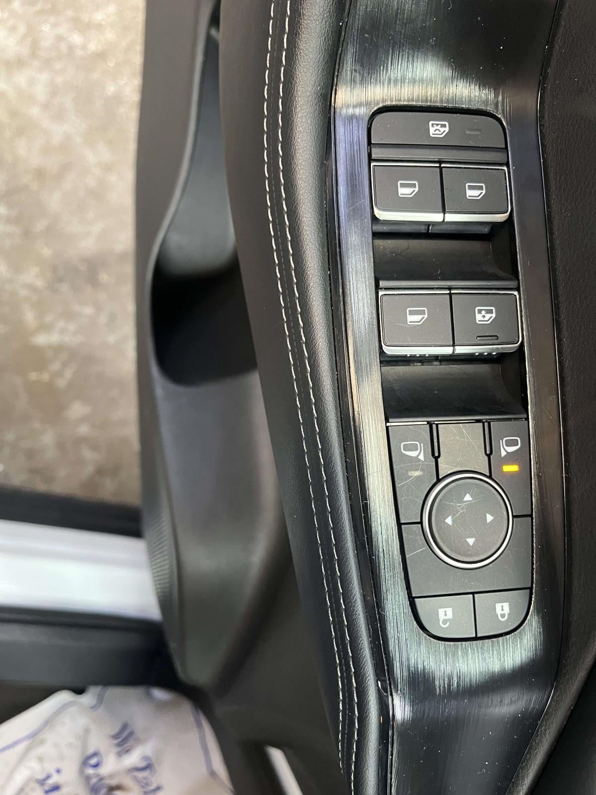 2026 Nissan Rogue SL