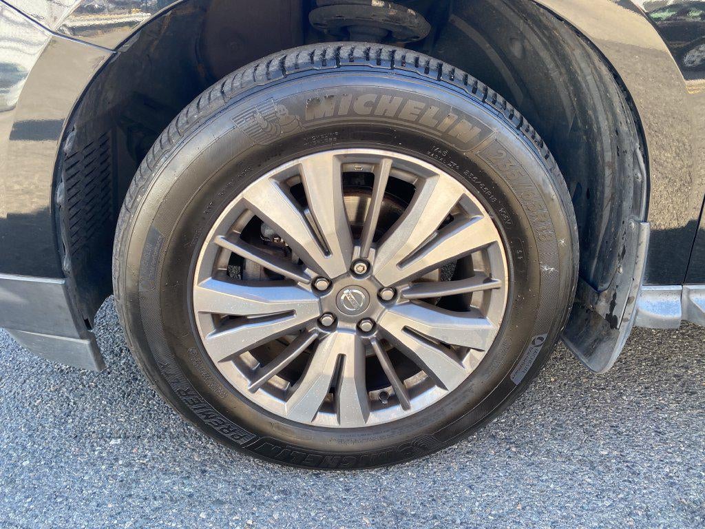 2020 Nissan Pathfinder S 4WD