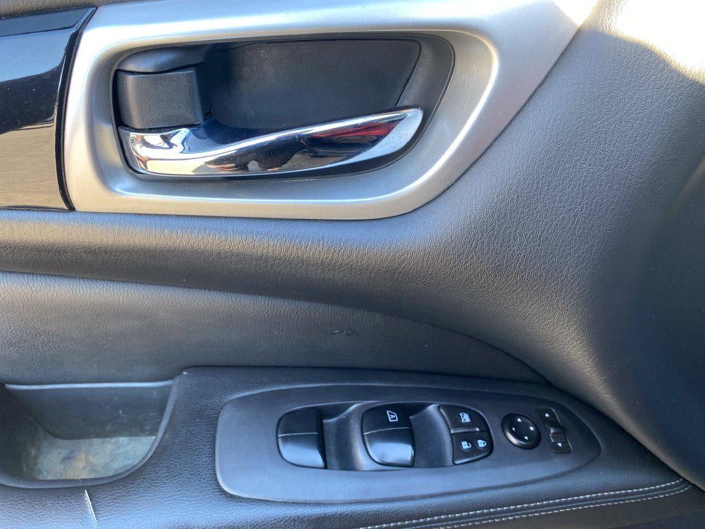 2020 Nissan Pathfinder S 4WD