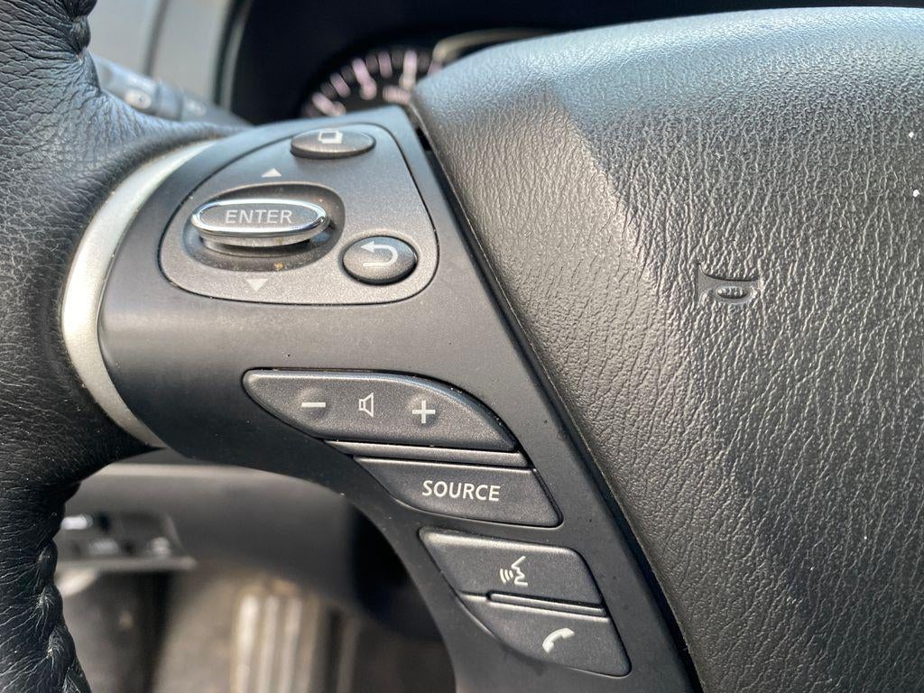 2020 Nissan Pathfinder SL 4WD