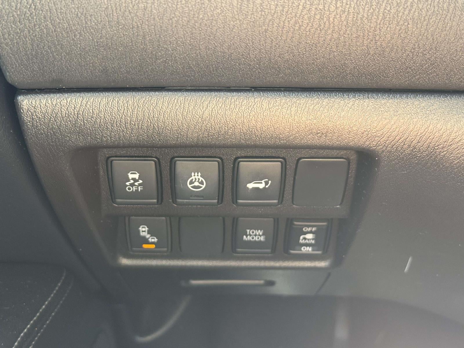 2018 Nissan Pathfinder Platinum