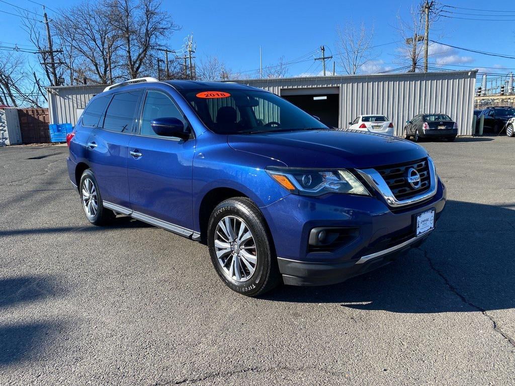 2018 Nissan Pathfinder SV