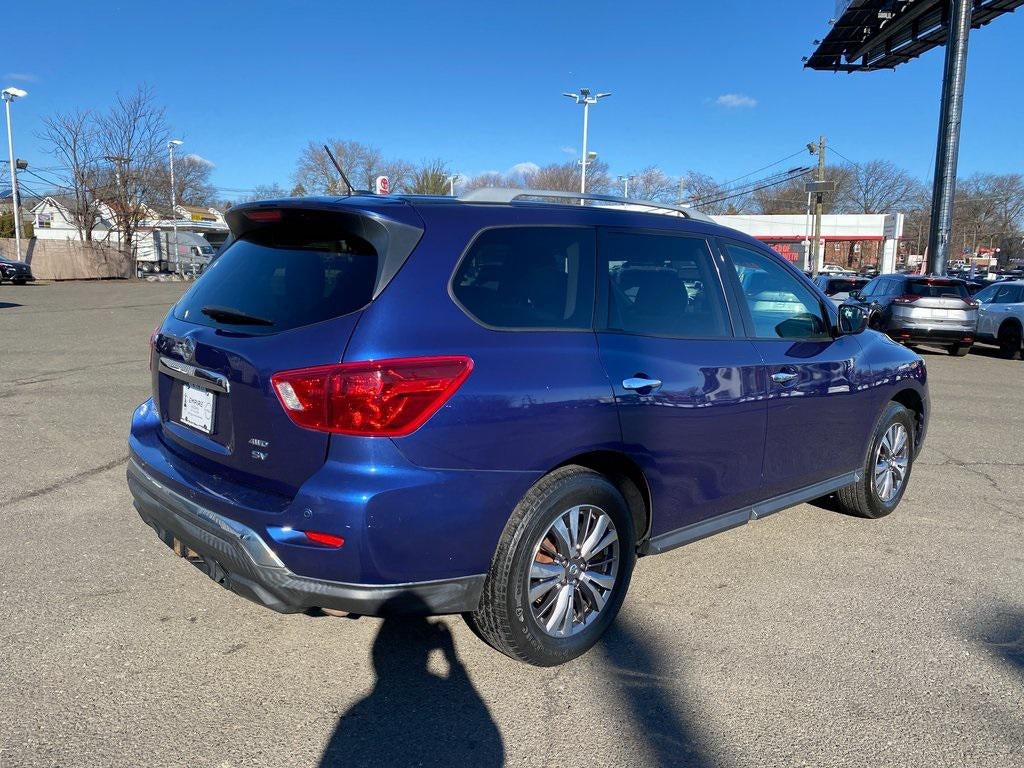 2018 Nissan Pathfinder SV