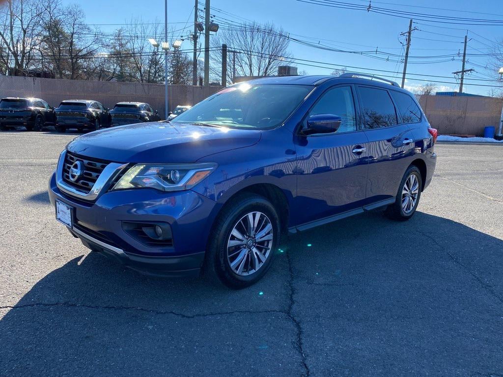 2018 Nissan Pathfinder SV