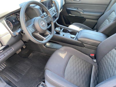 2023 Nissan Pathfinder S 4WD
