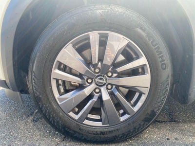 2023 Nissan Pathfinder S 4WD
